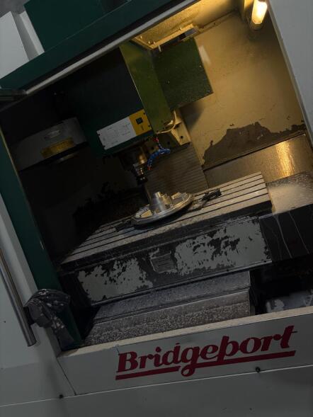 انالیز قطعات خاص پمپ